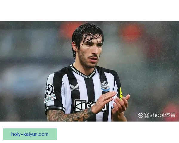 托纳利本赛季拦截数据持续提升，显示出其在中场的防守竞争力。